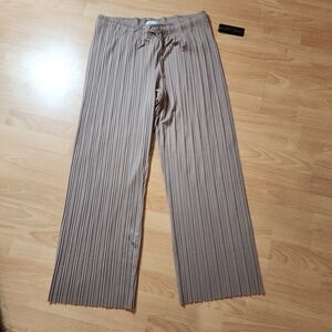 NWT Sabrina Lauren Pullon Pleated Straight Wideleg Beige Tan Taupe Pants Size XL